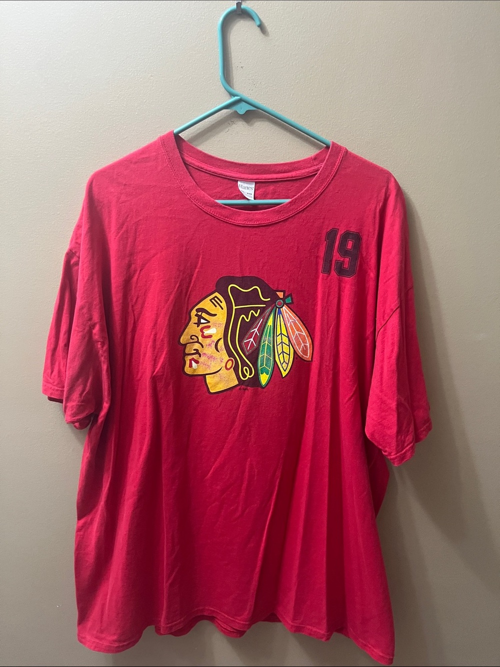 Chicago BlackHawks Jonathan Toews short sleeve T-shirt size XXL